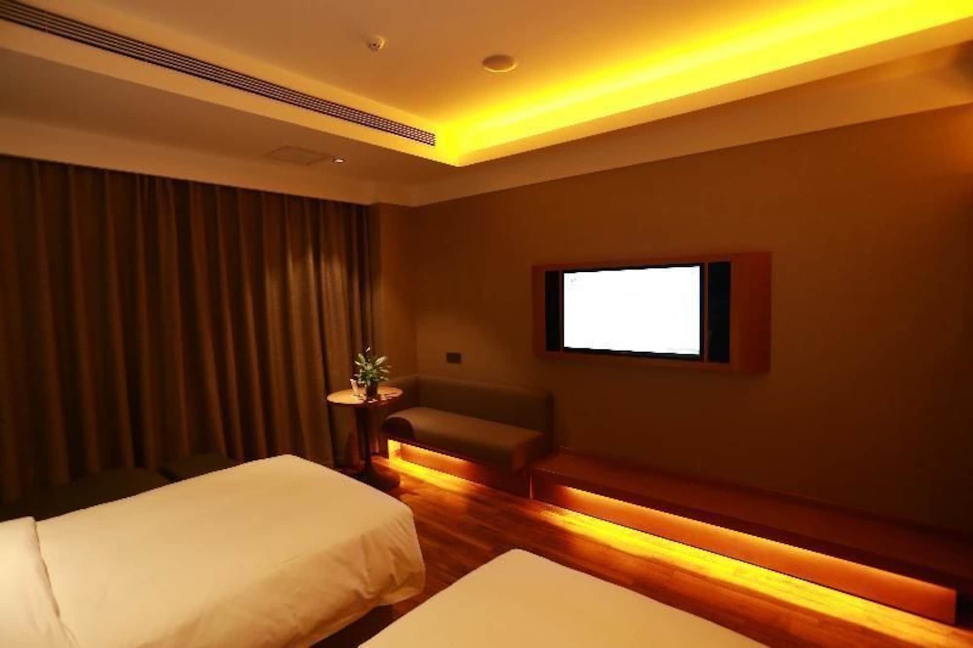 Qiuguo Hotel Beijing Biec & Airport Shunyi Exterior photo